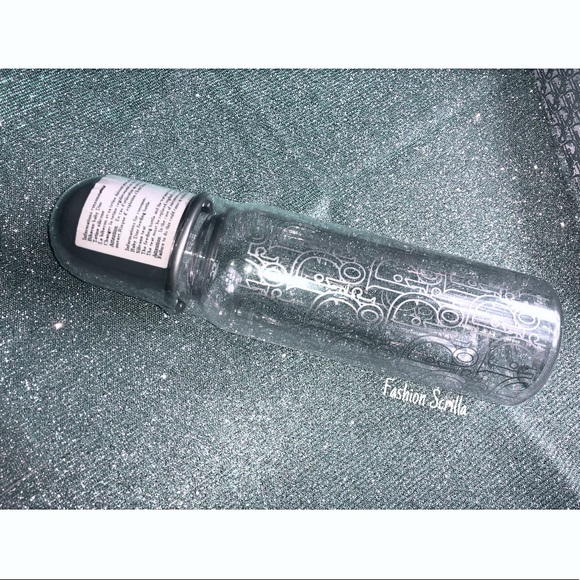 Baby Dior Limited Edition Baby Couture Jacquard Trotter Baby Bottle - Picture 12 of 17